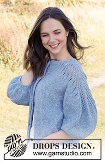 Sapphire Trails Cardigan / DROPS 222-23 - Gilet tricoté de haut en bas, avec point ajouré et manches ¾ bouffantes, en DROPS Sky. Du S au XXXL.