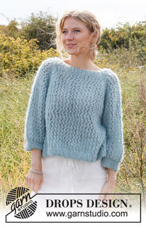 Cooling Creek / DROPS 222-27 - Knitted sweater in 2 strands DROPS Brushed Alpaca Silk or 1 strand DROPS Melody. The piece is worked top down with raglan, lace pattern and ¾-length sleeves. Sizes S - XXXL.