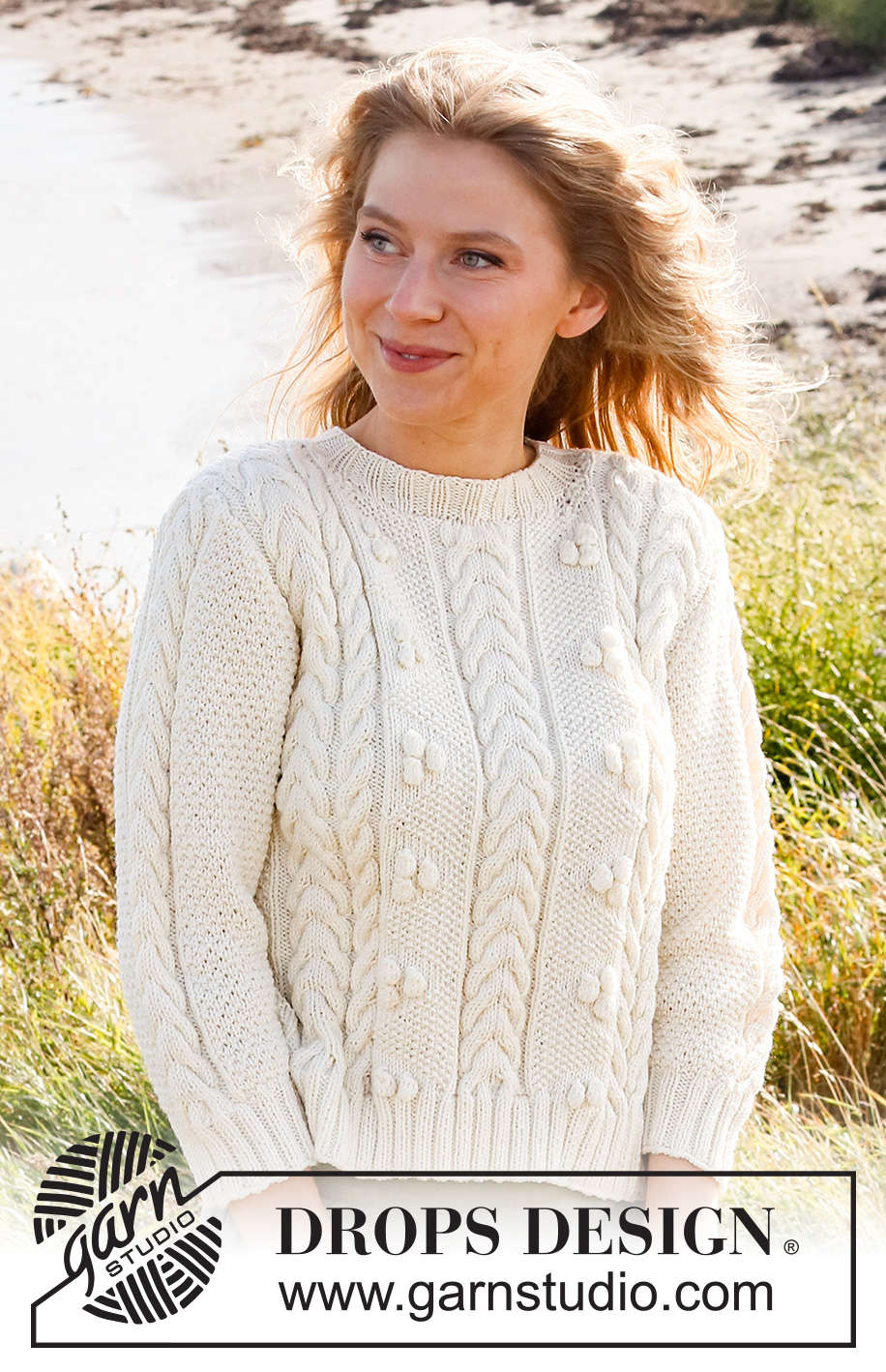 Bright Sand Shore / DROPS 222-35 - Strikket genser i DROPS Merino Extra Fine. Arbeidet strikkes med fletter, bobler og ¾ lange ermer. Størrelse S - XXXL.