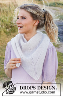 Fairy Whispers / DROPS 222-38 - Châle tricoté de haut en bas, avec point mousse et rangs ajourés, en DROPS Kid-Silk.