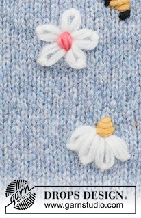 Bee Season / DROPS 222-44 - Broderad blomma och broderat bi i DROPS Air. Blomman är broderad med kedjestygn och efterstygnsknut. Biet är broderat med plattsöm och kedjestygn till vingar.
Tema: Broderi
