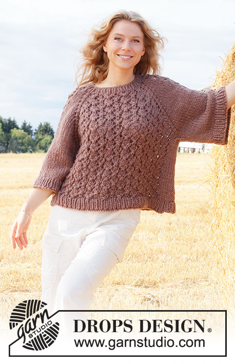 Free Motion / DROPS 223-17 - Knitted jumper in DROPS Snow. Piece is knitted top down with raglan, lace pattern and ¾ sleeves. Size: S - XXXL
