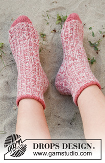 Canadian Climbers / DROPS 223-42 - Chaussettes tricotées avec 2 fils DROPS Nord. Du 35 au 43.