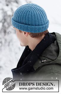 Winter Mist Hat / DROPS 224-28 - DROPS Alpaca lõngast alt üles kootud soonikkoes meeste hipster müts suurustele S kuni XXL