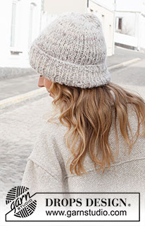 Lifting Fog / DROPS 225-42 - Gebreide muts in 1 draad DROPS Fabel en 2 draden DROPS Brushed Alpaca Silk.