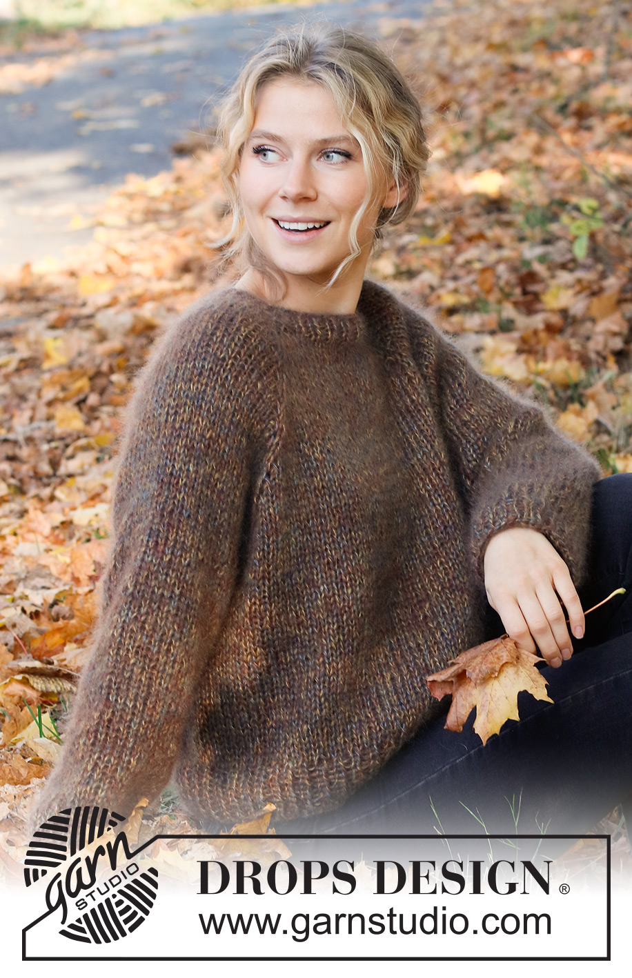 Woodland Sparkle Sweater / DROPS 226-2 - Strikket genser i 4 tråder DROPS Kid-Silk. Arbeidet strikkes ovenfra og ned med raglan. Størrelse S - XXXL.