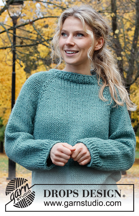Water Point Sweater / DROPS 226-43 - Sweter na drutach przerabiany od góry do dołu, z reglanowymi rękawami i pęknięciami na bokach, z włóczki DROPS Andes. Od XS do XXL.
