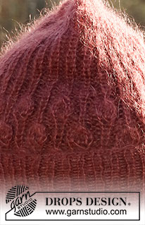 Cranberry Charmer / DROPS 226-48 - Knitted hat in 2 strands DROPS Kid-Silk or 1 strand DROPS Brushed Alpaca Silk. Piece is knitted bottom up with rib and leaf pattern.