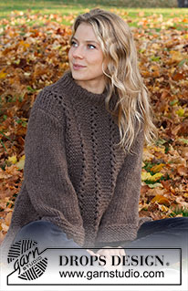 Lakeside Trails Sweater / DROPS 226-7 - Gestrickter Pullover in 2 Fäden DROPS Air. Die Arbeit wird mit Krausrippen, Lochmuster und doppelter Halsblende gestrickt. Größe XS - XXL.