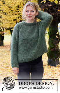 Hyde Park / DROPS 226-9 - Strikket bluse i 2 tråde DROPS Kid-Silk. Arbejdet strikkes oppefra og ned med raglan, perlestrik og dobbelt halskant. Størrelse XS - XXL.