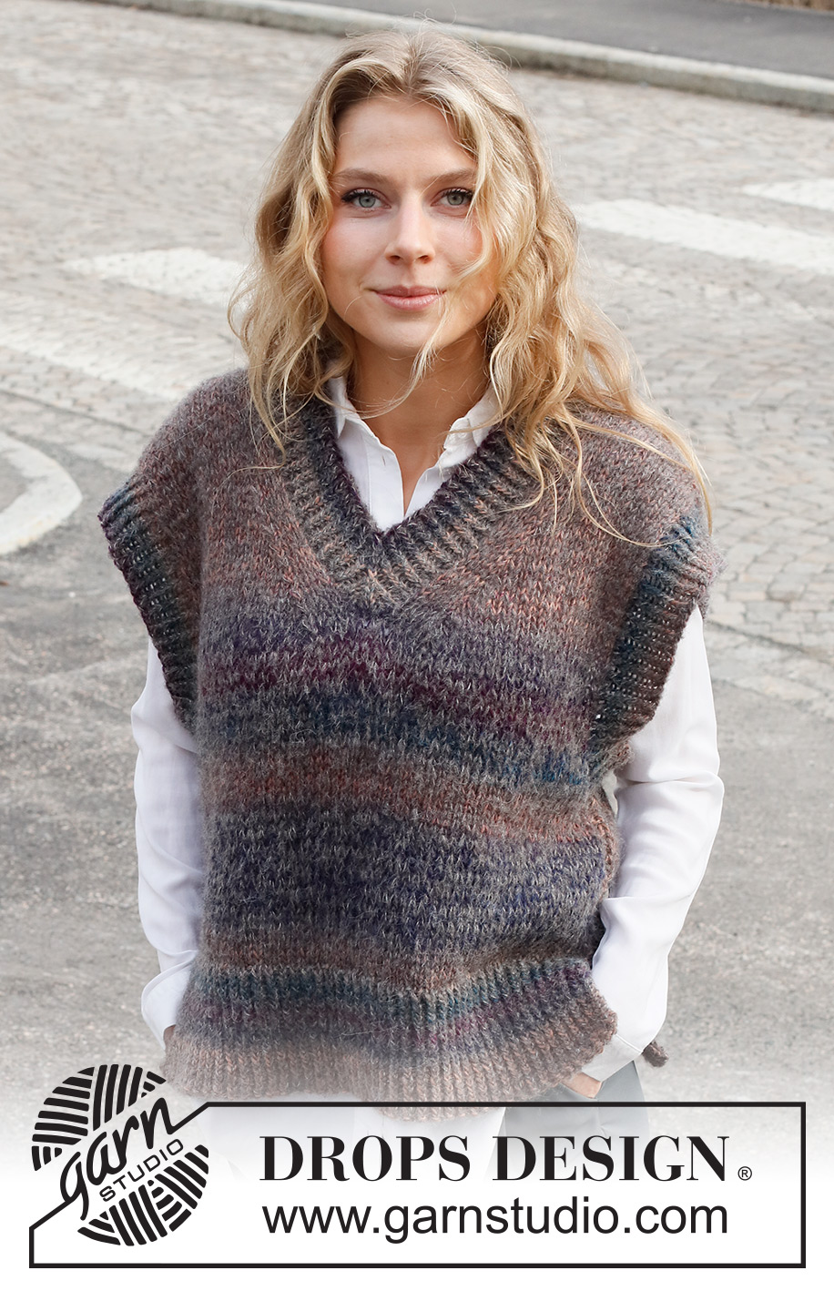 Sunset Poem / DROPS 227-18 - Knitted vest / slipover in DROPS Delight and DROPS Brushed Alpaca Silk. The piece is worked with V-neck, ribbed edges and split in the sides. Sizes S - XXXL.