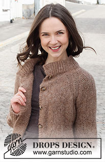 City Stride / DROPS 227-2 - Stickad kofta i DROPS Brushed Alpaca Silk med raglan. Arbetet stickas uppifrån och ner med dubbel halskant och resår i raglanökningen. Storlek S - XXXL.