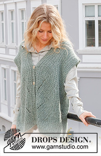 Ash Mint Vest / DROPS 227-32 - Strikket vest i DROPS Sky og DROPS Kid-Silk. Arbeidet strikkes med V-hals, splitt i sidene, strukturmønster og forskyvninger. Størrelse XS - XXL.