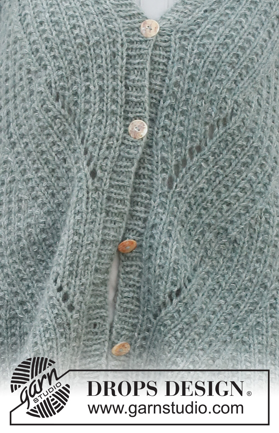 Ash Mint Vest / DROPS 227-32 - Strikket vest i DROPS Sky og DROPS Kid-Silk. Arbeidet strikkes med V-hals, splitt i sidene, strukturmønster og forskyvninger. Størrelse XS - XXL.