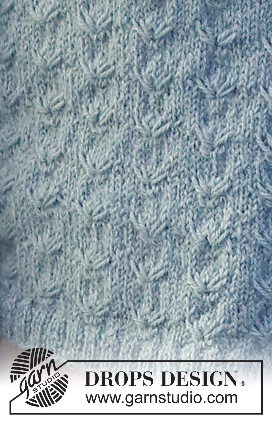 Migrating South Jacket / DROPS 227-43 - Stickad kofta i DROPS Alpaca eller DROPS BabyAlpaca Silk. Arbetet stickas med slätstickning och långa maskor. Storlek S - XXXL.