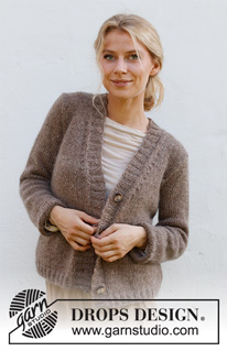 Twinkle Tweed / DROPS 227-45 - Strikket jakke i DROPS Soft Tweed og DROPS Kid-Silk. Arbeidet strikkes med v-hals og kanter i vrangbord. Størrelse S - XXXL.