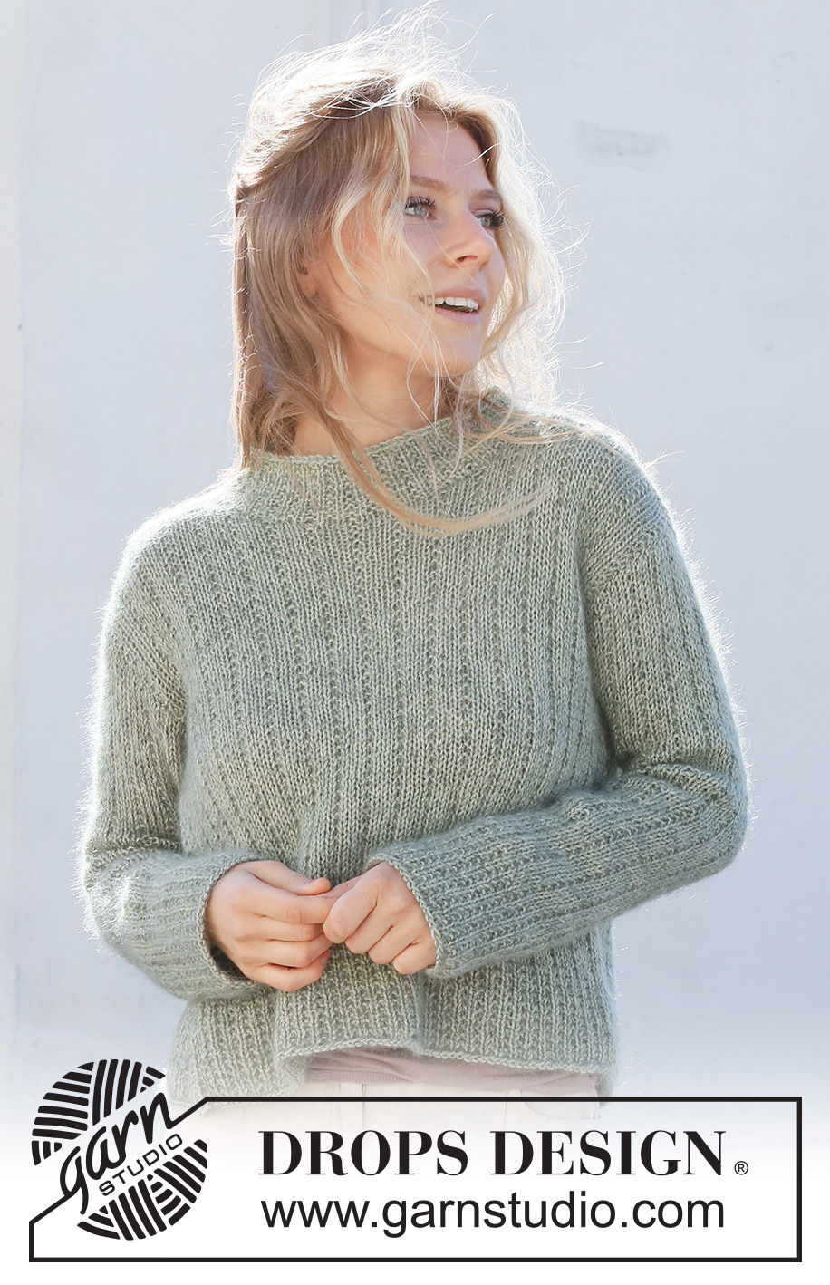 Wild Mint Tea / DROPS 227-5 - Gestrickter Pullover in DROPS Flora und DROPS Kid-Silk. Die Arbeit wird im Strukturmuster gestrickt. Größe S - XXXL.