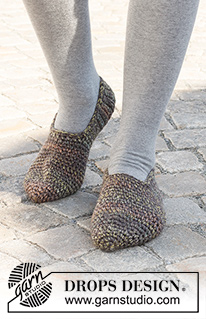 Leapen Lava / DROPS 227-60 - Heklede tøfler med fastmasker i DROPS Fabel og DROPS Alaska. Størrelse 35 – 43.