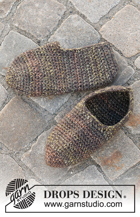Leapen Lava / DROPS 227-60 - Heklede tøfler med fastmasker i DROPS Fabel og DROPS Alaska. Størrelse 35 – 43.