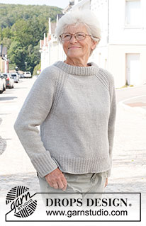 Misty Moon Sweater / DROPS 228-16 - Strikket bluse i DROPS Merino Extra Fine eller DROPS Puna. Arbejdet strikkes oppefra og ned med dobbelt halskant, raglan og kanter i strukturmønster. Størrelse S - XXXL.