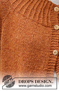 Warm Orange / DROPS 228-17 - Strikket jakke i DROPS Soft Tweed. Arbejdet strikkes oppefra og ned med raglan, kanter i rib, slids i siderne og lommer. Størrelse XS - XXL.