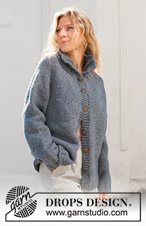 Sailor Blues Jacket / DROPS 228-33 - Strikket jakke i 1 tråd DROPS Wish eller 2 tråde DROPS Air. Arbejdet strikkes oppefra og ned med rundt bærestykke og høj hals. Størrelse XS - XXL.