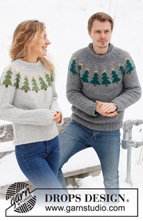 Merry Trees / DROPS 228-47 - Gebreide trui / kersttrui in DROPS Air. Het werk wordt van boven naar beneden gebreid, met ronde pas en kerstboompatroon. Maat XS – XXL. Thema: Kerst.