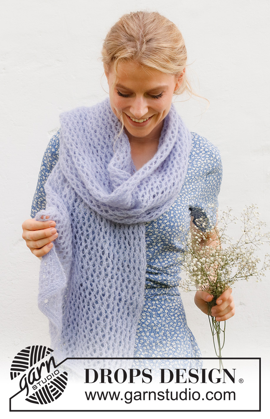 Spring Catch / DROPS 229-12 - Strikket stola / skjerf med hullmønster i DROPS Brushed Alpaca Silk.
