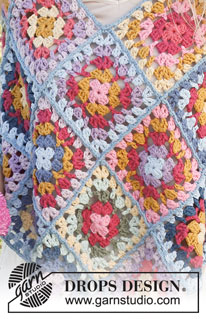 Bohemian Bliss / DROPS 229-17 - Crochet poncho with granny squares in DROPS Paris. Size: S - XXXL