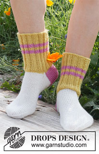 Folk Dancer / DROPS 229-26 - Stickade sockor med slätstickning och ränder i DROPS Karisma.
Storlek 35 – 43.
