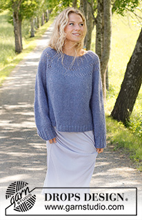 Round Lake / DROPS 230-14 - Stickad tröja i DROPS Brushed Alpaca Silk och DROPS Kid-Silk. Arbetet stickas uppifrån och ner med runt ok och hålmönster. Storlek S - XXXL.