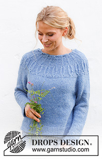 Blue Peacock / DROPS 230-29 - Strikket bluse i DROPS Air. Arbejdet strikkes oppefra og ned med patent og rundt bærestykke. Størrelse S - XXXL.