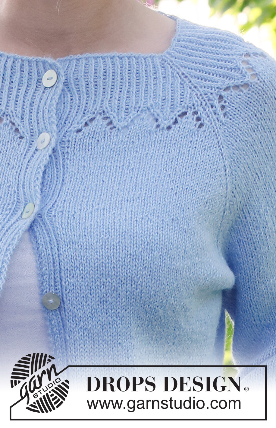 Lost in the Sky Cardigan / DROPS 230-47 - DROPS Alpaca lõngast ülevalt alla kootud pitsmustriga ja kolmveerand raglaan varrukatega kardigan suurustele S kuni XXXL