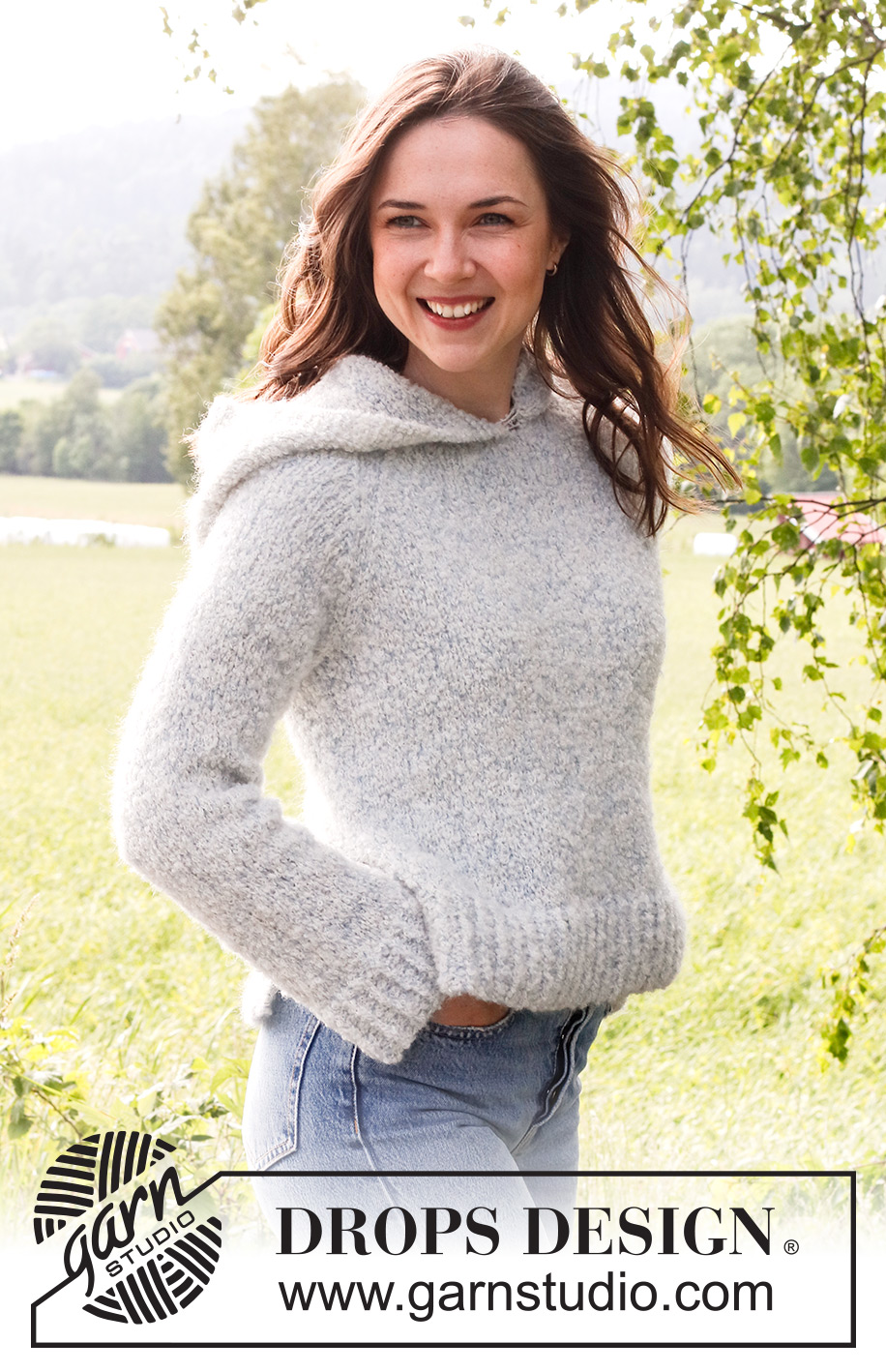 Mist Cover / DROPS 230-5 - Knitted jumper in DROPS Alpaca Bouclé and DROPS Kid-Silk. Piece is knitted bottom up, in stocking stitch with raglan, hood and vents in the sides. Size: S - XXXL