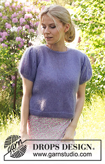 Violet Meadow / DROPS 230-55 - Stickad tröja / t -shirt i 2 trådar DROPS Kid-Silk. Arbetet stickas nedifrån och upp, i slätstickning med korta puffärmar. Storlek S - XXXL.
