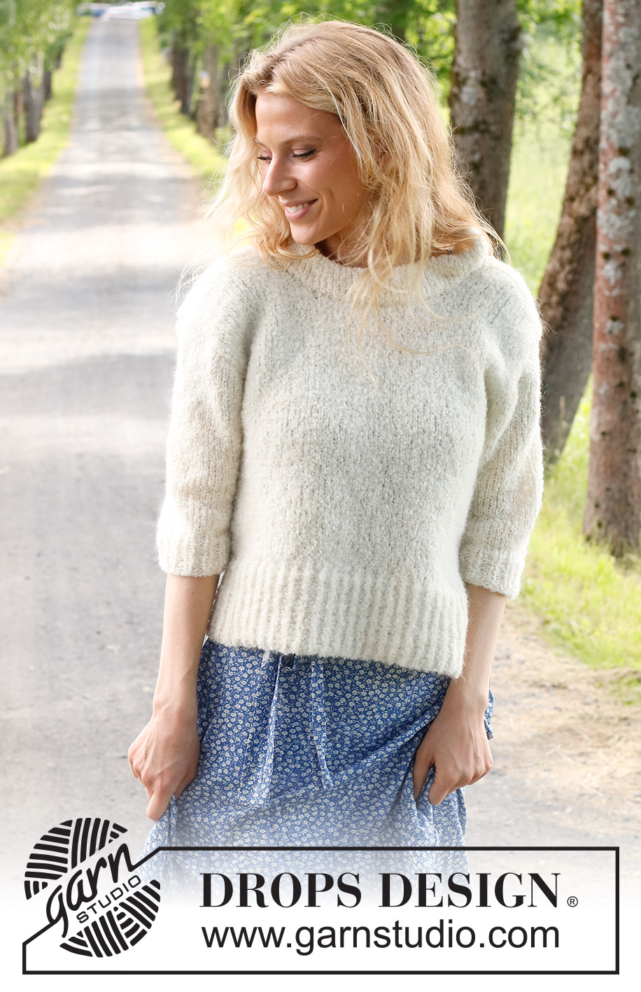 Soft Journey / DROPS 230-9 - Pull tricoté de bas en haut en jersey, en DROPS Alpaca Bouclé en DROPS Kid-Silk, avec bordures en côtes, fentes côtés sur les côtés et manches ¾. Du S au XXXL.