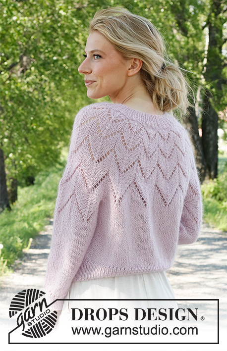 Wishing Well Cardigan / DROPS 231-10 - Propínací svetr s kruhovým sedlem a ažurovým vzorem pletený shora dolů z příze DROPS Alpaca a DROPS Kid-Silk. Velikost S - XXXL.