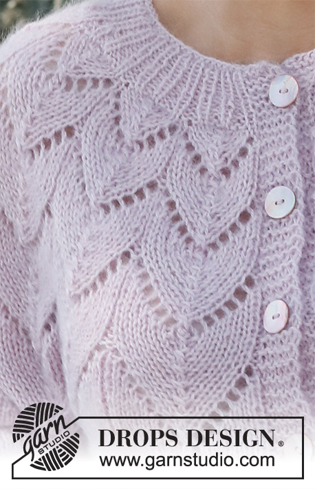 Wishing Well Cardigan / DROPS 231-10 - Propínací svetr s kruhovým sedlem a ažurovým vzorem pletený shora dolů z příze DROPS Alpaca a DROPS Kid-Silk. Velikost S - XXXL.