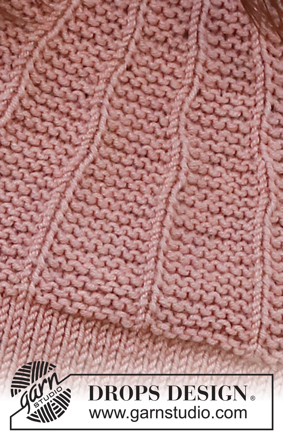Old Pink Road / DROPS 231-23 - Strikket bluse i DROPS Merino Extra Fine. Arbejdet strikkes oppefra og ned med ¾ lange ærmer, rundt bærestykke og retstrik på bærestykket. Størrelse S-XXXL.