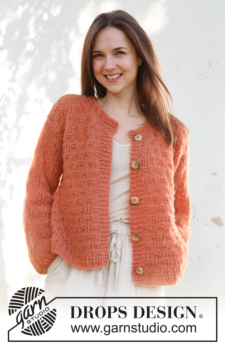 Maggie's Bricks Cardigan / DROPS 231-29 - Knitted jacket in 2 strands DROPS Brushed Alpaca Silk or 1 strand DROPS Wish. The piece is worked bottom up, with pattern and split in the sides. Sizes S - XXXL.