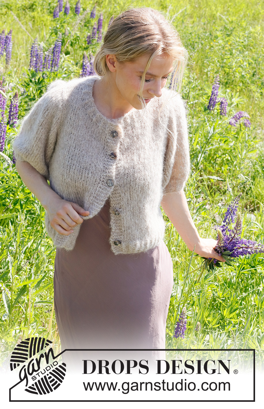 Days to Remember Cardigan / DROPS 231-40 - Knitted jacket in DROPS Melody. The piece is worked with stocking stitch, short, puffed sleeves and vents in the sides. Sizes S - XXXL.