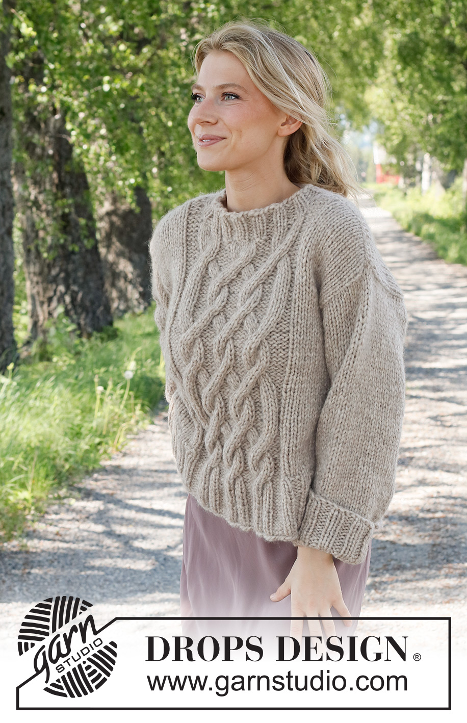 Countryside Road / DROPS 231-52 - Knitted jumper in DROPS Wish. Piece is knitted bottom up with cables. Size: S - XXXL