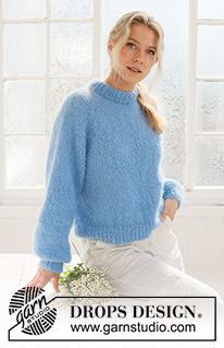 Blueberry Cream Sweater / DROPS 231-57 - Strikket genser i DROPS Melody. Arbeidet strikkes ovenfra og ned med dobbel halskant og raglan. Størrelse S - XXXL.