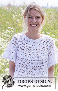 Wind Song / DROPS 232-19 - Crocheted top in DROPS Muskat. Piece is crocheted top down with round yoke and lace pattern. Size: S - XXXL