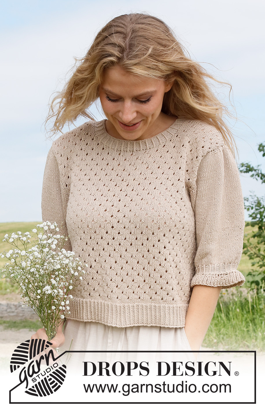 Charm Valley Top / DROPS 232-32 - Sweterek na drutach, z krótkim rękawem / t-shirt przerabiany od dołu do góry, ściegiem ażurowym, z krótkimi bufiastymi rękawami, z włóczki DROPS Safran. Od S do XXXL