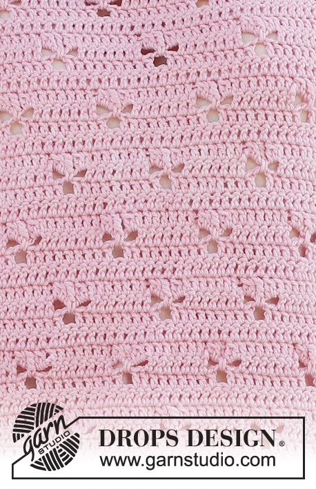 Hortense Top / DROPS 232-36 - Crocheted short-sleeve sweater in DROPS Cotton Merino. The piece is worked bottom up with lace pattern. Sizes S - XXXL.