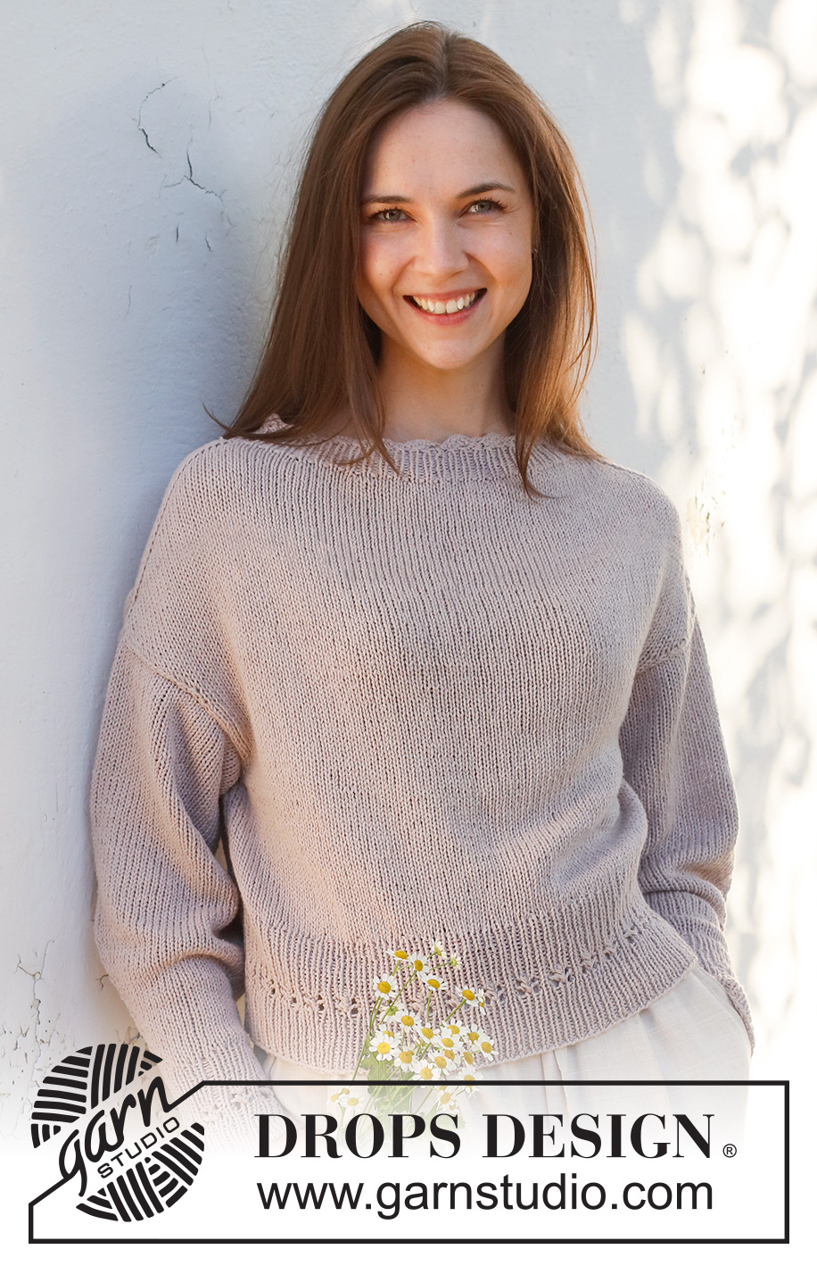 Sweet History / DROPS 232-44 - Knitted sweater in DROPS Belle. Piece is knitted top down in stockinette stitch with saddle shoulders. Size: S - XXXL