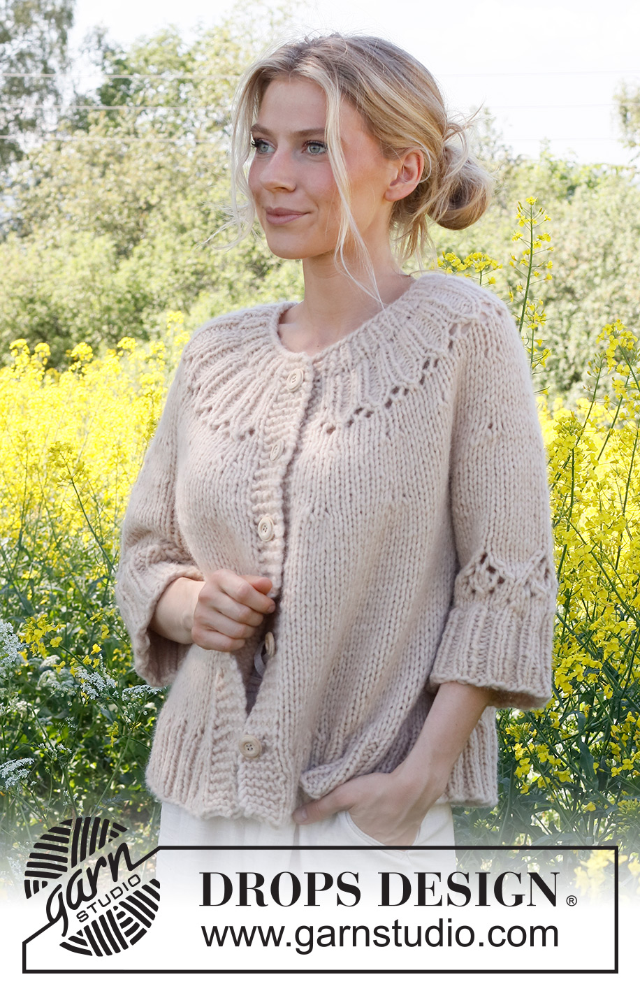 Harvest Wreath Cardigan / DROPS 232-46 - Cardigan lavorato ai ferri in DROPS Wish  o 2 capi di DROPS Air. Lavorato dall’alto in basso con sprone rotondo, motivo traforato e maniche a ¾. Taglie: S - XXXL