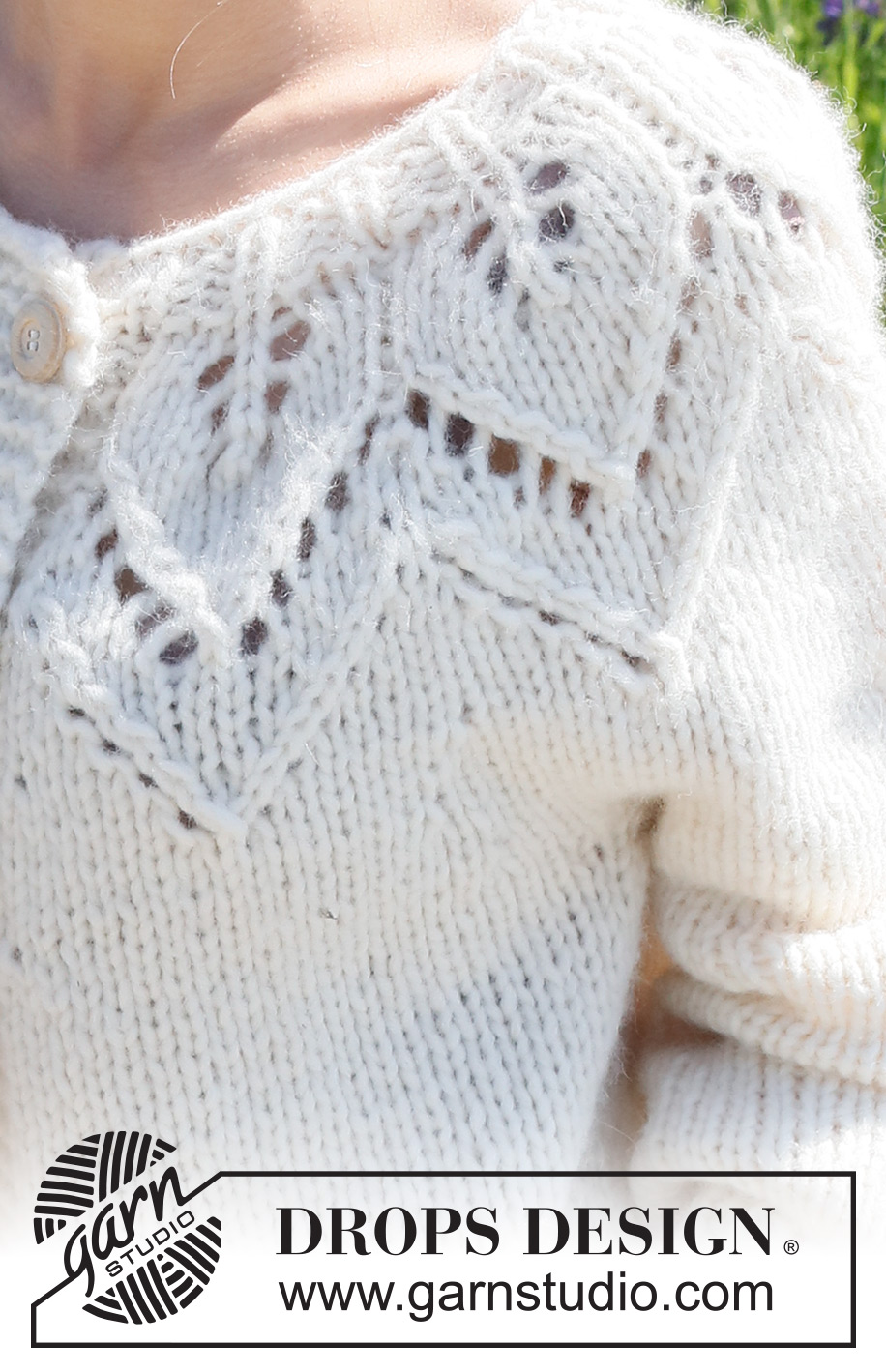 Leaf Ring Cardigan / DROPS 232-7 - Stickad kofta i DROPS Wish. Arbetet stickas uppifrån och ner med runt ok och bladmönster / hålmönster. Storlek S - XXXL.