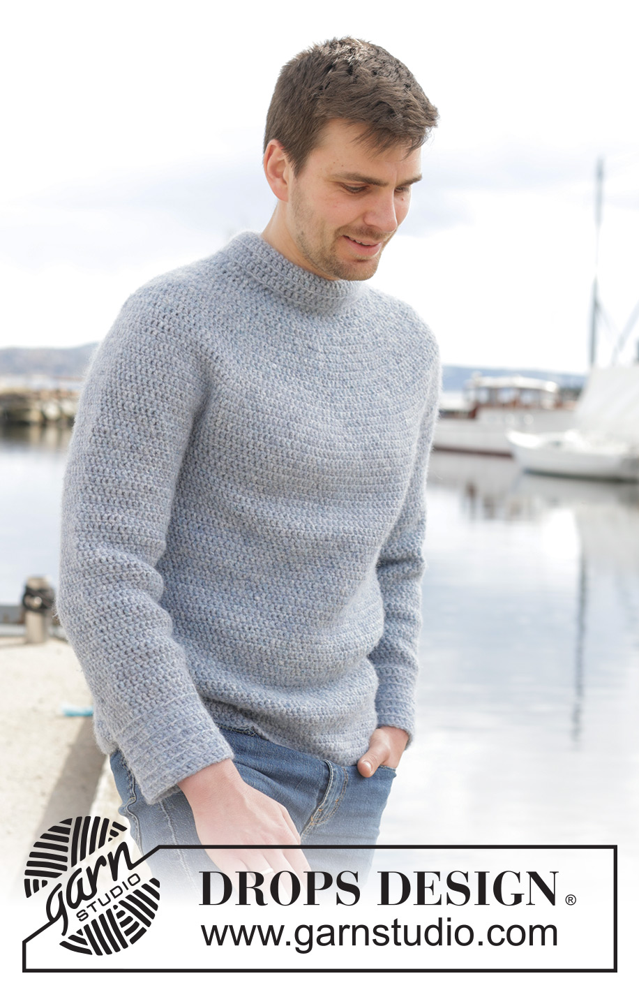 Keel Over / DROPS 233-25 - Gehäkelter Pullover für Herren in DROPS Air. Die Arbeit wird von oben nach unten mit Rundpasse und doppelter Halsblende gehäkelt. Größe S - XXXL.